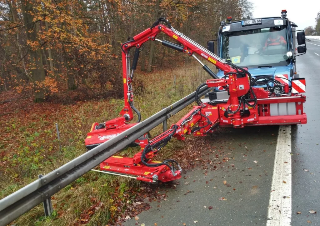2023 Mercedes-Benz Unimog U 430 Hidrógeno. Imagen.