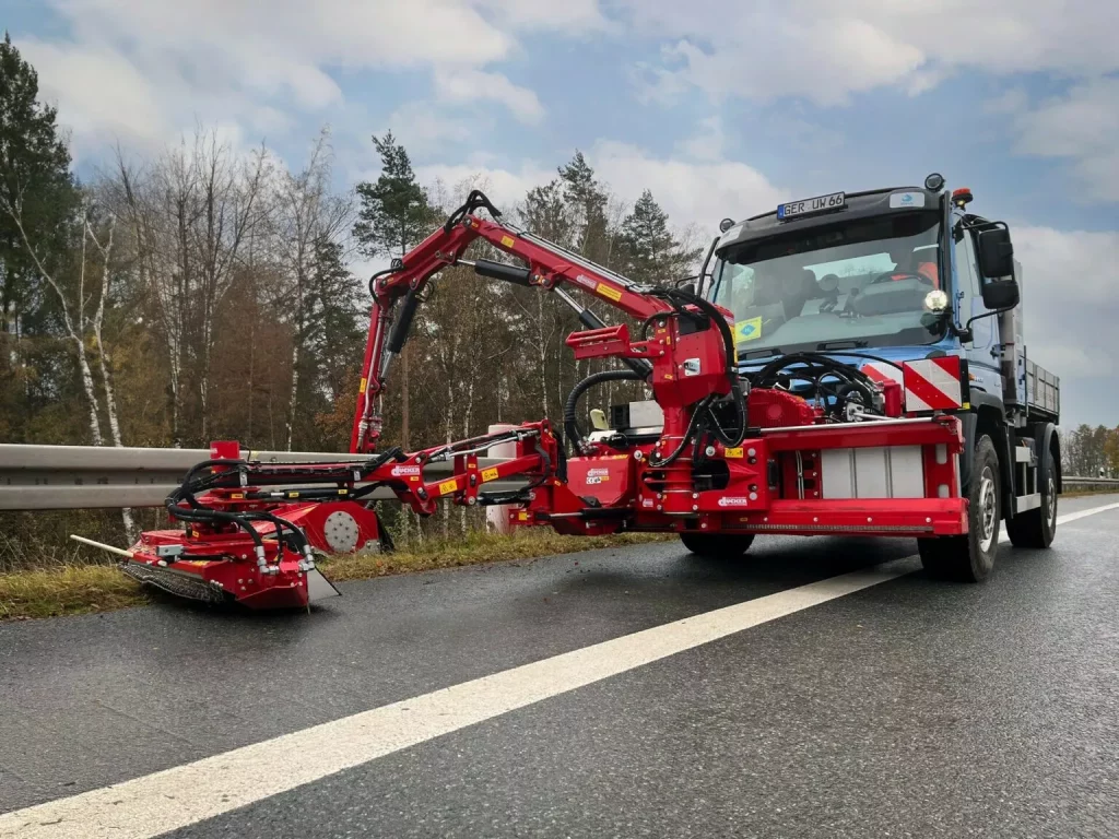 2023 Mercedes Unimog hidrogeno 9 Motor16