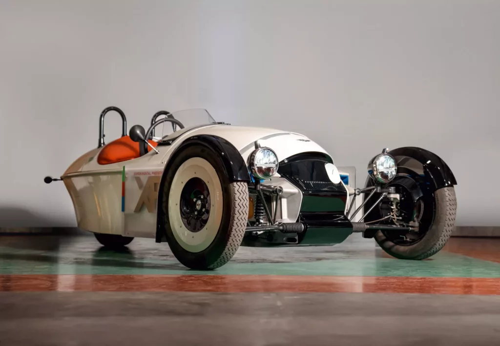 2023 Morgan Super 3 XP-1 EV. Imagen estática.