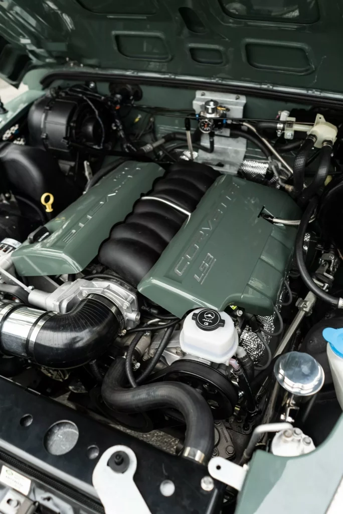 2023 Osprey Land Rover Defender 34 Motor16