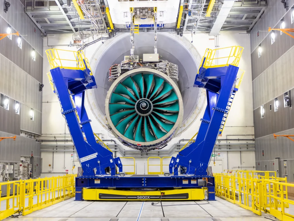 Rolls-Royce surcará los cielos con motores '0 emisiones' 4 Motor16 2023 Rolls Royce motor avion electrico 1 Motor16