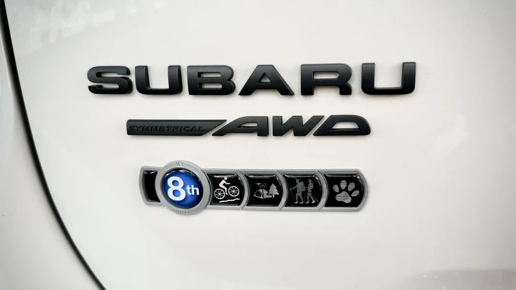 Charms para tu Subaru como si fuera una pulsera de Pandora 6 Motor16 2023 Subaru Badge of Ownership 2 Motor16