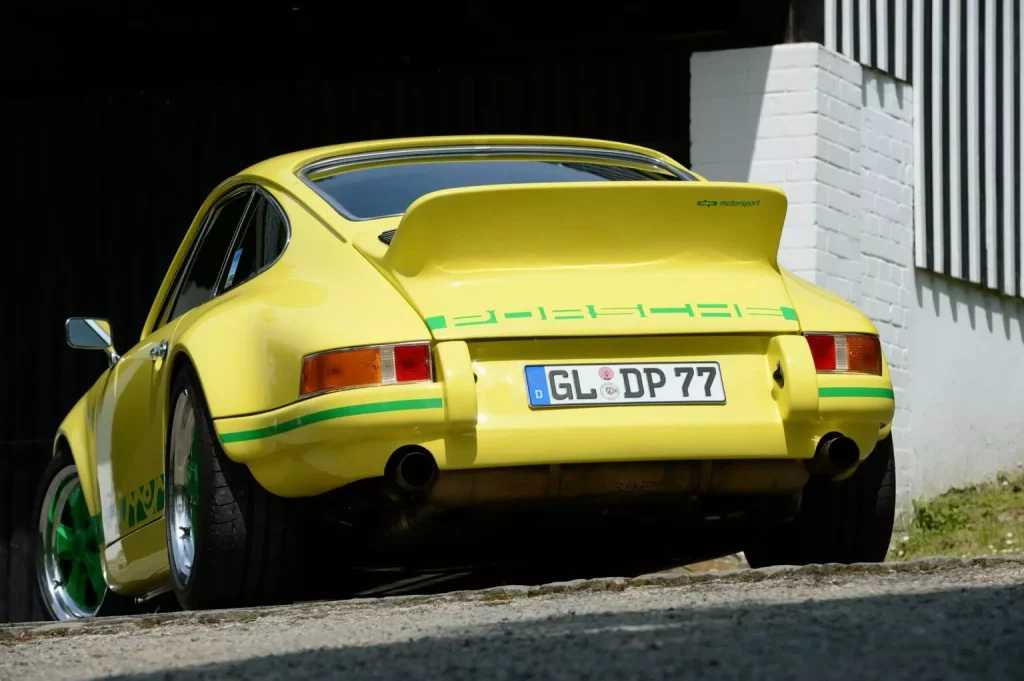 Este dp64 Classic RS Jubilee es lo más parecido a un Porsche 911 Carrera RS 2.7 que puedes tener 4 Motor16 2023 dp64 Classic RS Jubilee Porsche 911 2 Motor16