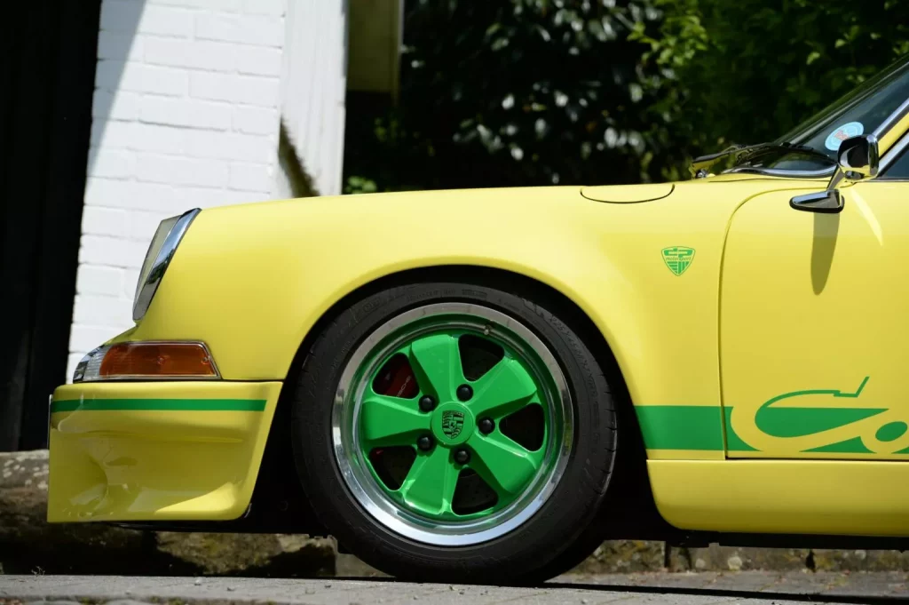 Este dp64 Classic RS Jubilee es lo más parecido a un Porsche 911 Carrera RS 2.7 que puedes tener 6 Motor16 2023 dp64 Classic RS Jubilee Porsche 911 4 Motor16