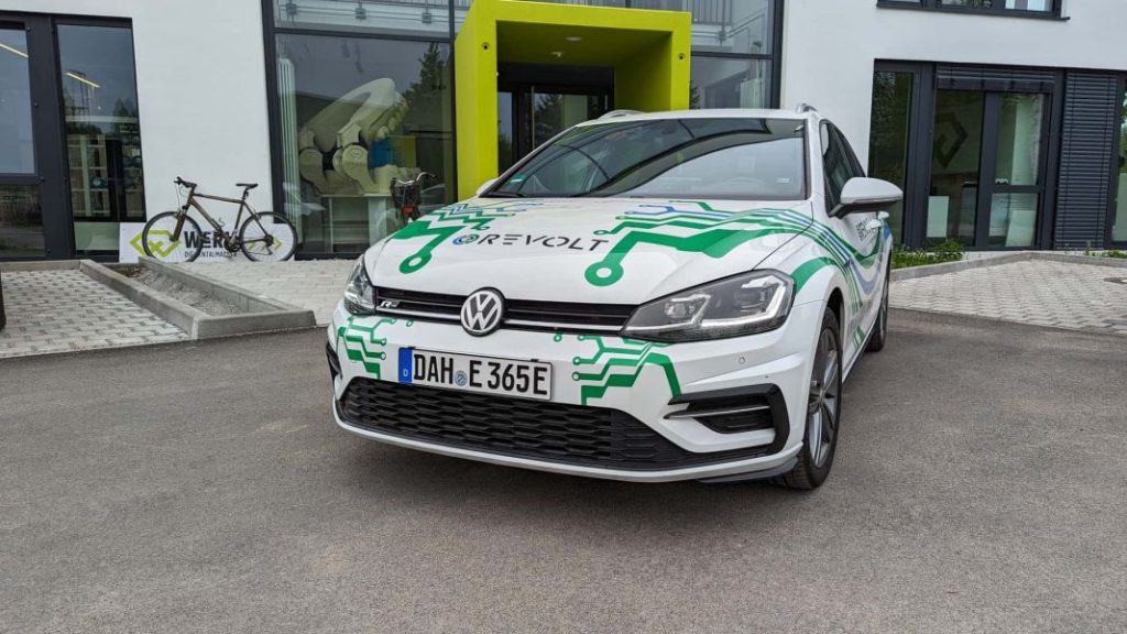2023 e revolt ev conversion 3 Motor16