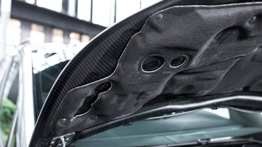 Manhart Performance crea el Clase V que Mercedes-AMG no se atreve 15 Motor16 2023 manhart v 350 mercedes benz clase v 11 Motor16