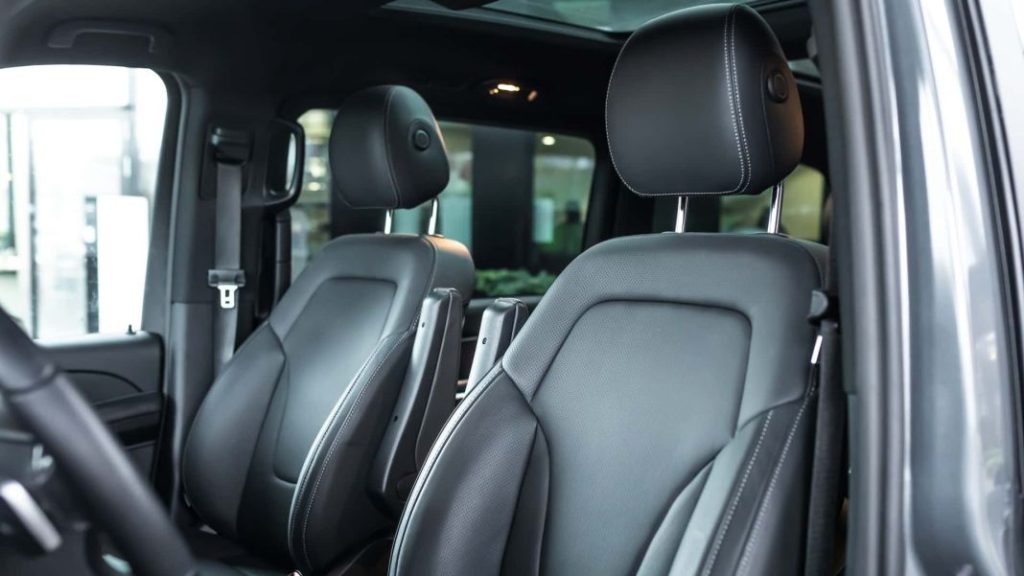 Manhart Performance crea el Clase V que Mercedes-AMG no se atreve 25 Motor16 2023 manhart v 350 mercedes benz clase v 15 Motor16