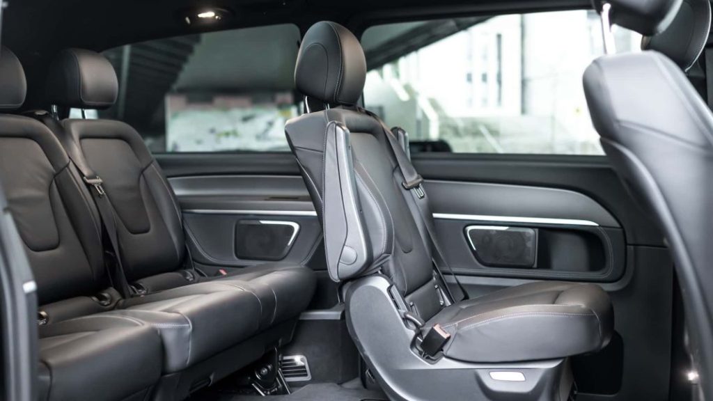 Manhart Performance crea el Clase V que Mercedes-AMG no se atreve 27 Motor16 2023 manhart v 350 mercedes benz clase v 2 Motor16