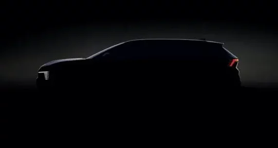 Mitsubishi tendrá un SUV eléctrico que ya vende... Renault 2 Motor16 2023 Mitsubishi SUV EV. Scenic E-Tech. Imagen portada.