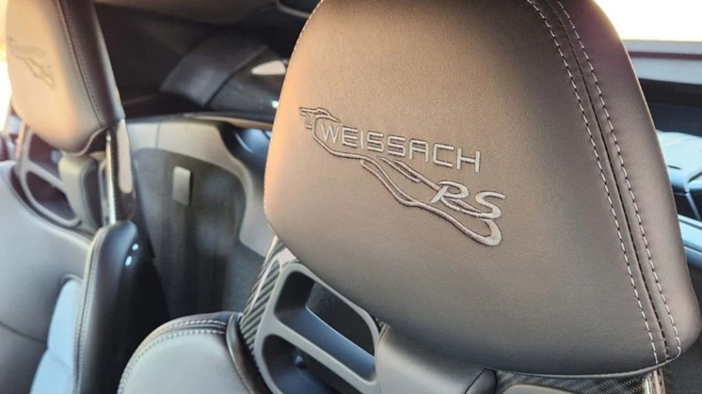 Este Porsche 718 Cayman GT4 RS es el número uno y está a la venta 11 Motor16 2023 porsche 718 cayman gt4 rs 001 8 Motor16