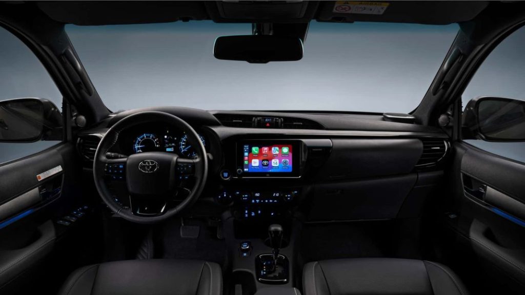 El Toyota Hilux ya presume de etiqueta ECO de la DGT 18 Motor16 2023 toyota hilux mild hybrid 14 Motor16