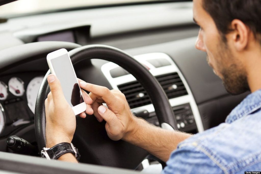 3 aplicaciones que te avisan de los controles de la policía