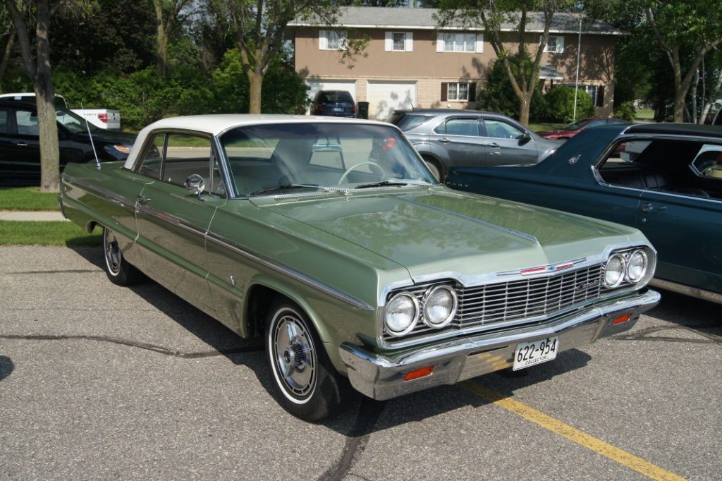 Recibe de su abuelo un legado sobre ruedas: un modelo casi olvidado y el primer 'Apple Car' de 1996 3 Motor16 Los 10 coches de colección más interesantes en 2024… según Hagerty