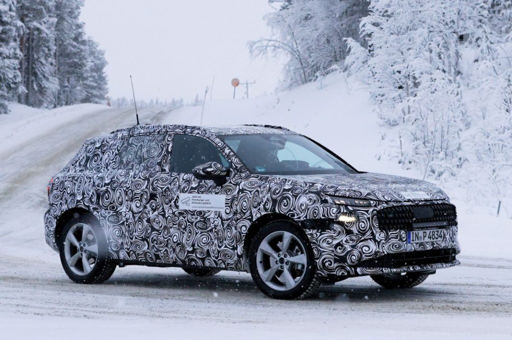 Fotos espía del Audi Q3 2024. Más que una actualización 21 Motor16 Audi Q3 2024 fotos espia 19 Motor16