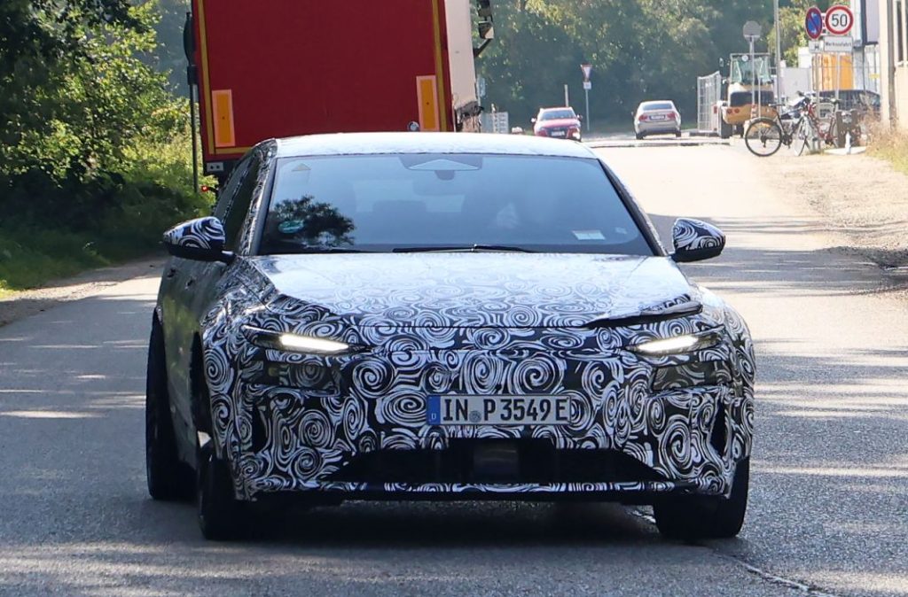 El Audi RS 6 e-tron 100 % eléctrico muestra sus ‘musculos’ 4 Motor16 Audi RS 6 e tron 2025 3 Motor16