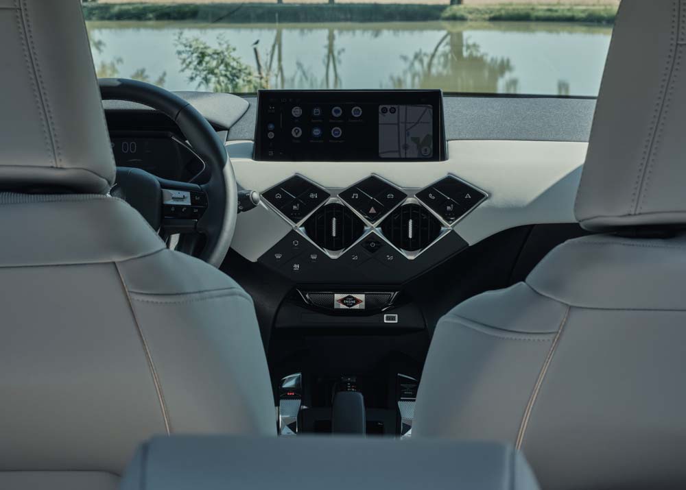 DS 3 Esprit de Voyage 1 1 Motor16