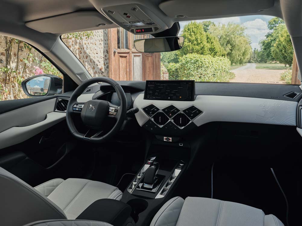 DS 3 Esprit de Voyage 12 Motor16