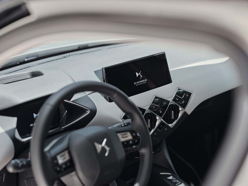 DS 3 Esprit de Voyage 8 1 Motor16