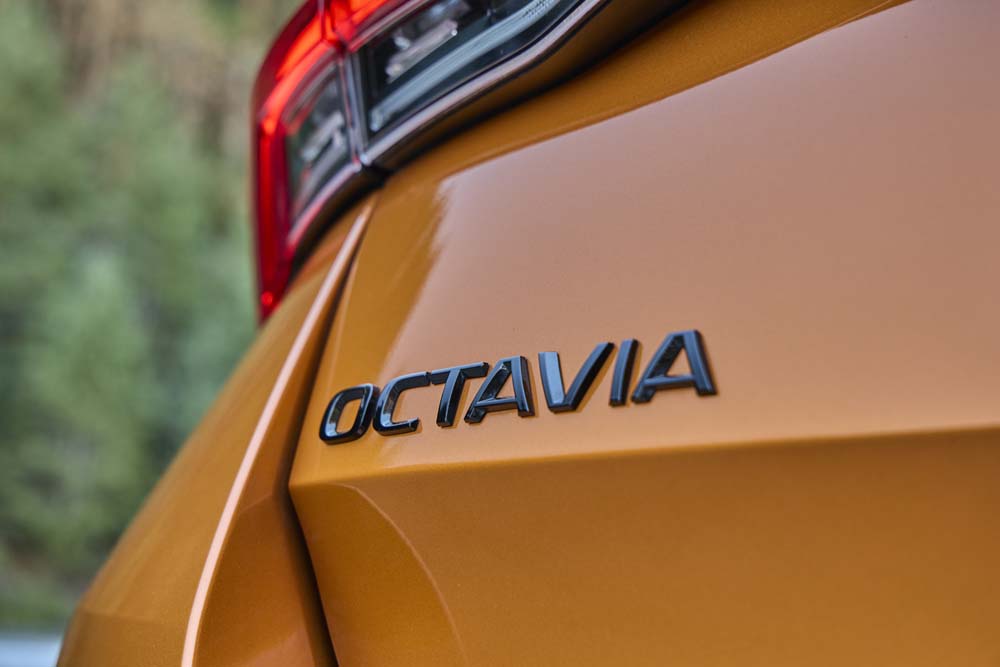 Gama Škoda RS, modelos exclusivos y clave en la 'metamorfosis' de la marca 24 Motor16 Detalles Octavia 2 Motor16