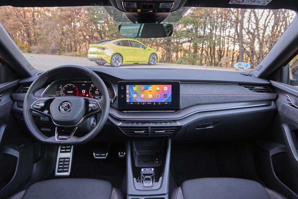 Gama Škoda RS, modelos exclusivos y clave en la 'metamorfosis' de la marca 29 Motor16 Detalles Octavia 7 Motor16