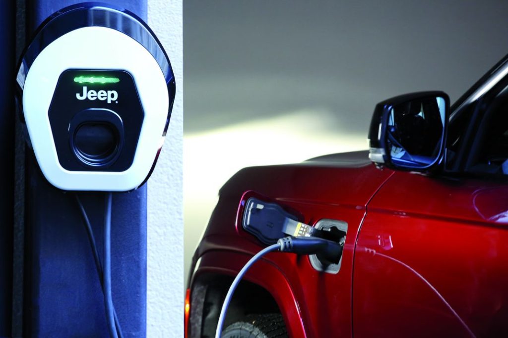 Nuevo Jeep Grand Cherokee: El heredero del primer todoterreno de lujo de la historia 10 Motor16 Jeep Grand Cheokee 2024 6 Motor16