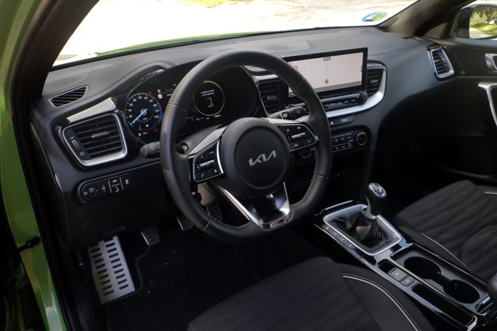 Prueba del Kia XCeed GT-Line 1.5 MHEV iMT 160 CV: ¿El motor perfecto para este crossover? 4 Motor16 Kia XCeed MHEV 2024 prueba 8 Motor16