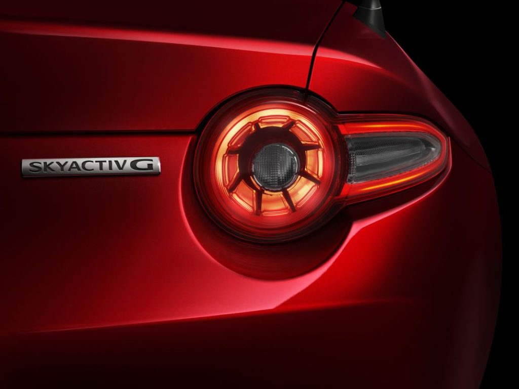 El icónico Mazda MX-5, todavía más divertido 9 Motor16 MAZDA MX5 2024 7 Motor16