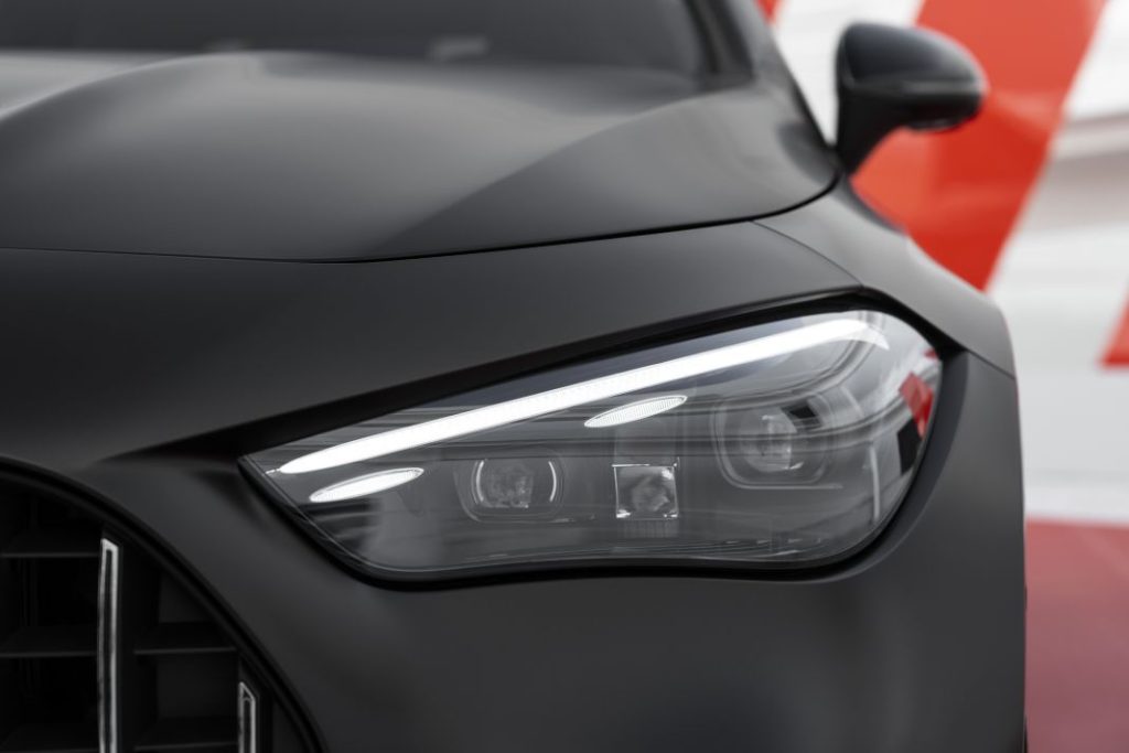 El Mercedes-AMG CLE 53 Coupé estrena compresor eléctrico y etiqueta Eco 47 Motor16 Mercedes AMG CLE 53 Coupe 2024 12 Motor16