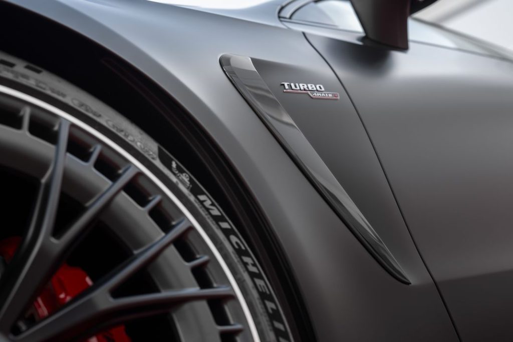 El Mercedes-AMG CLE 53 Coupé estrena compresor eléctrico y etiqueta Eco 39 Motor16 Mercedes AMG CLE 53 Coupe 2024 20 Motor16