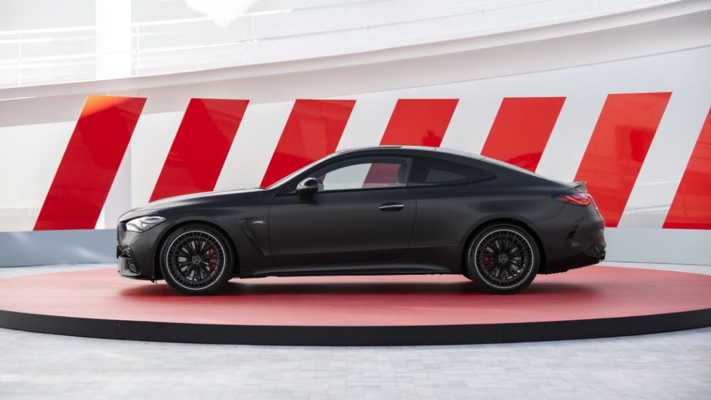 El Mercedes-AMG CLE 53 Coupé estrena compresor eléctrico y etiqueta Eco 49 Motor16 Mercedes AMG CLE 53 Coupe 2024 5 Motor16