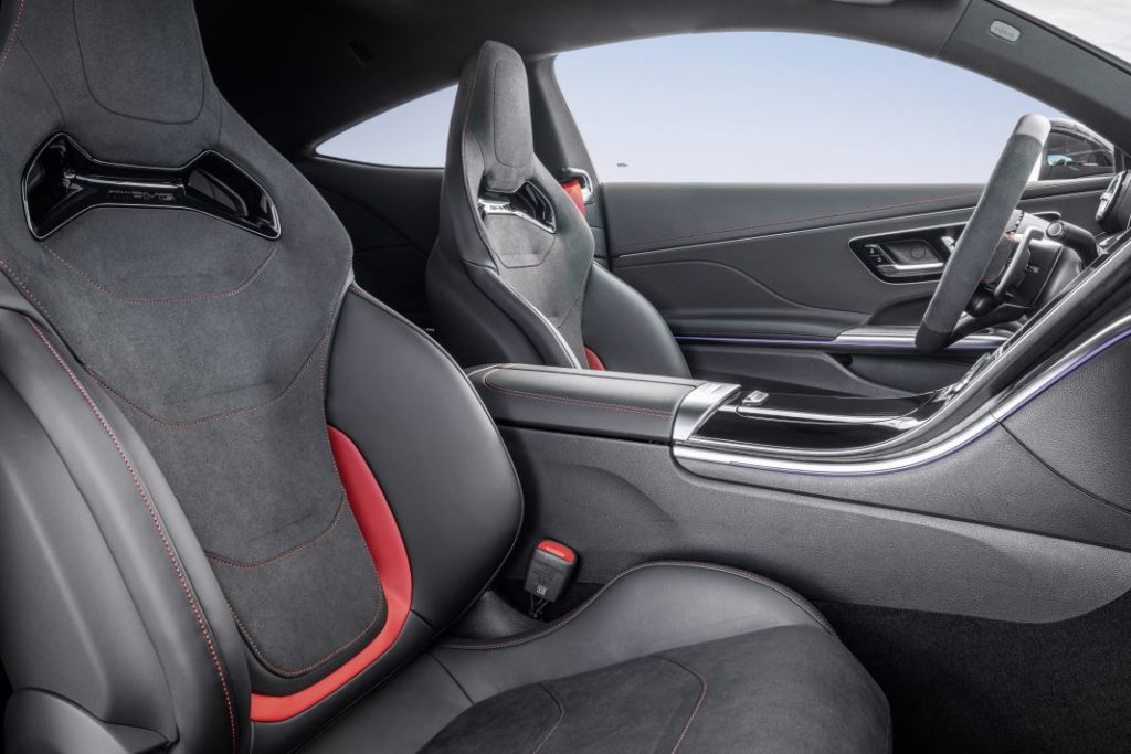 El Mercedes-AMG CLE 53 Coupé estrena compresor eléctrico y etiqueta Eco 9 Motor16 Mercedes AMG CLE 53 Coupe 2024 55 Motor16