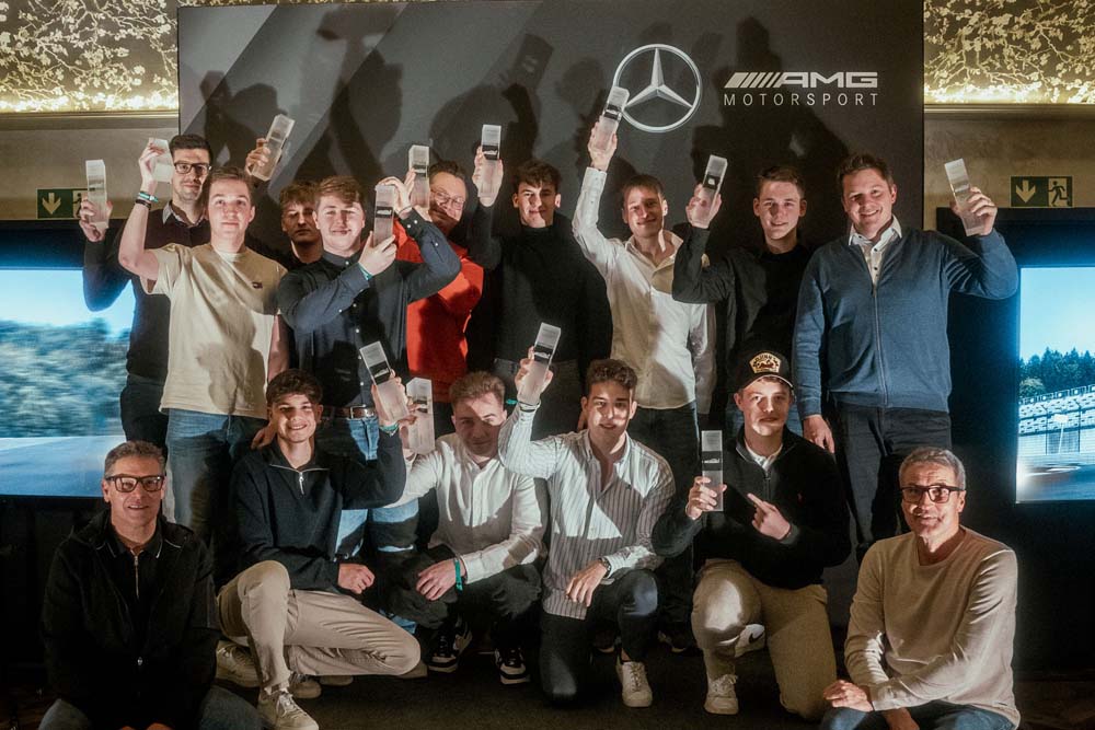 Mercedes AMG competicion 11 Motor16