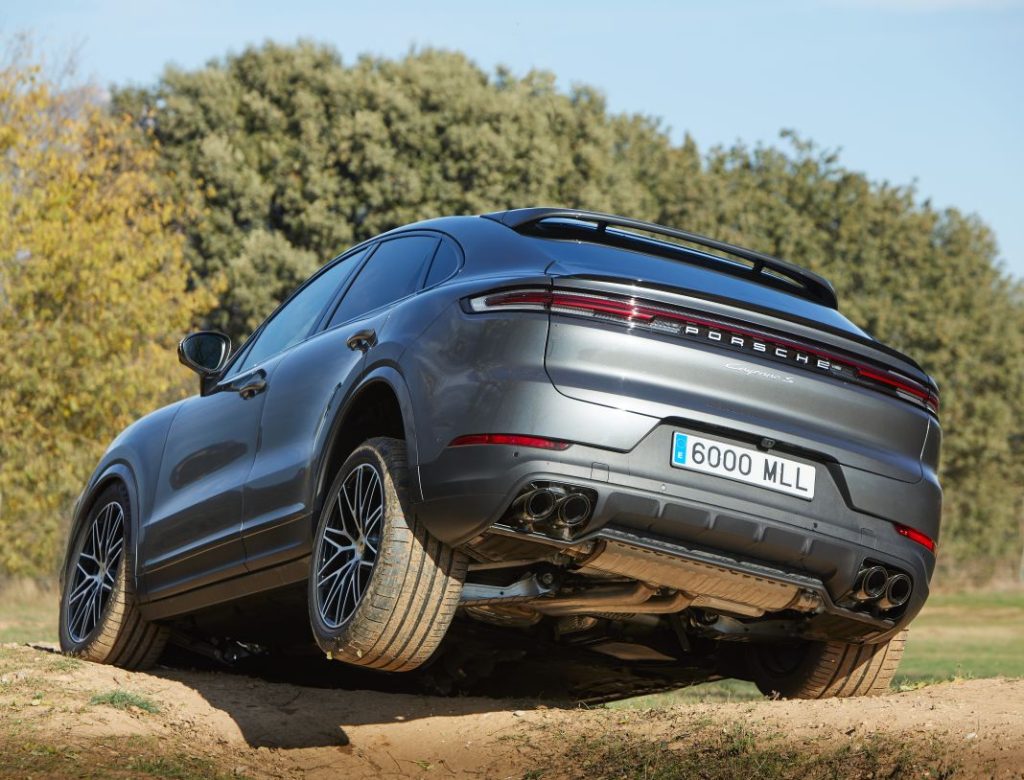 Porsche Cayenne: Probamos un deportivo SUV en el que todo cambia 33 Motor16 Porsche Cayenne S 24 Motor16