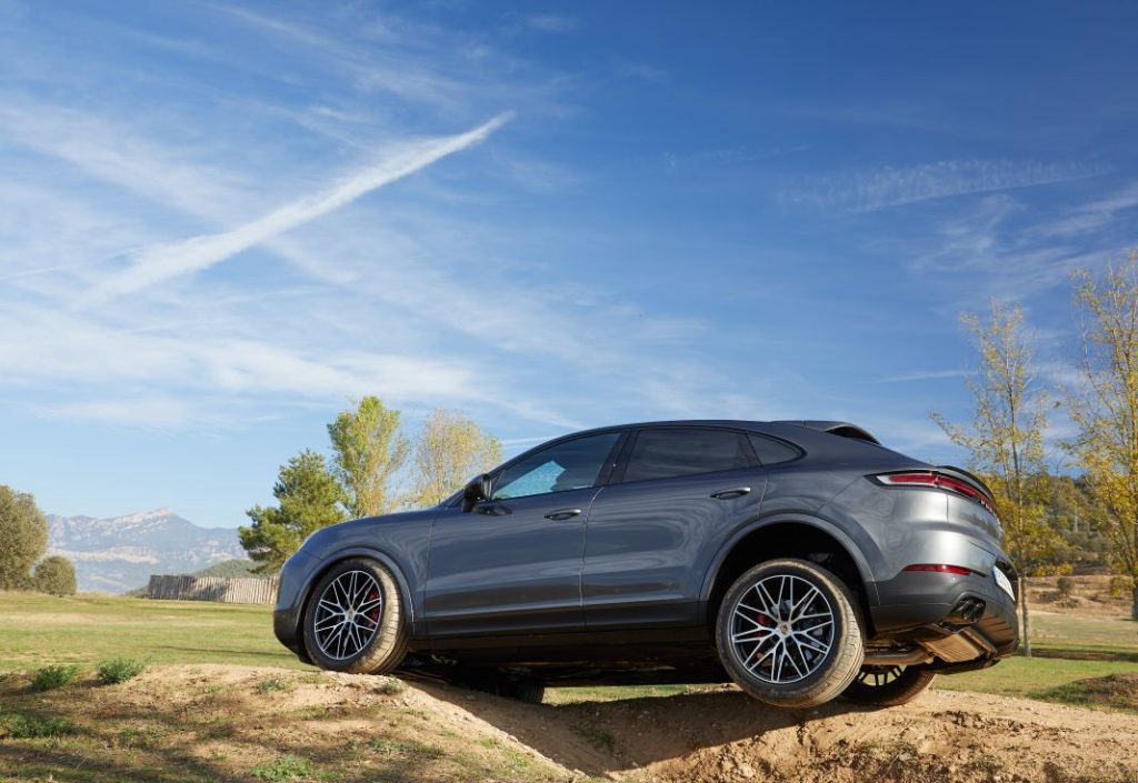 Porsche Cayenne: Probamos un deportivo SUV en el que todo cambia 35 Motor16 Porsche Cayenne S 26 Motor16