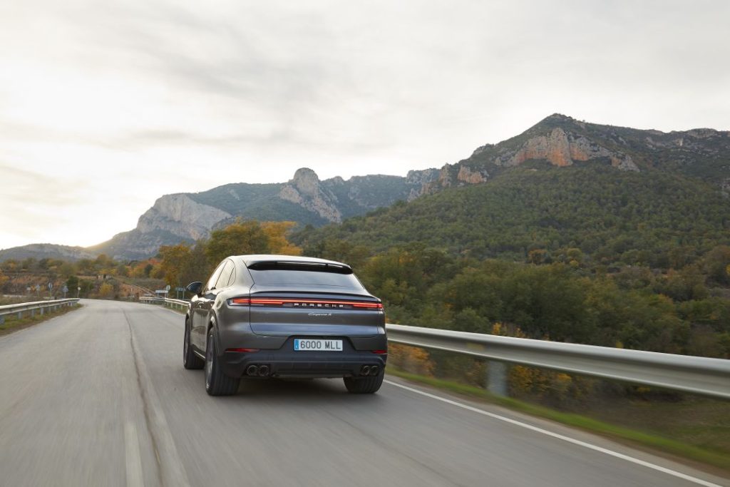 Porsche Cayenne: Probamos un deportivo SUV en el que todo cambia 47 Motor16 Porsche Cayenne S 50 Motor16