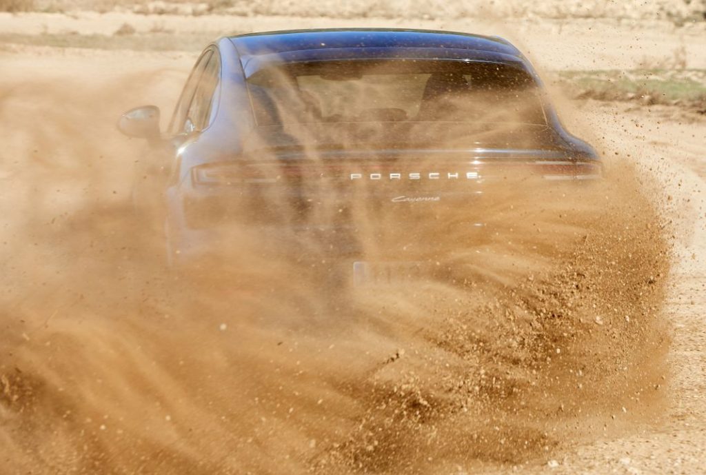 Porsche Cayenne: Probamos un deportivo SUV en el que todo cambia 16 Motor16 Porsche Cayenne e hybrid 21 Motor16