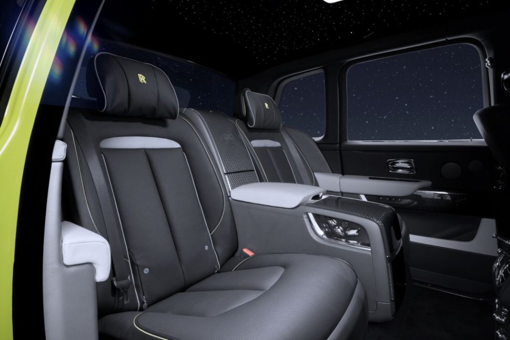Estos son los Rolls-Royce más exclusivos creados en 2023 (III) 18 Motor16 Rolls Royce Black Badge Cullinan Lucid Nights 1 Motor16