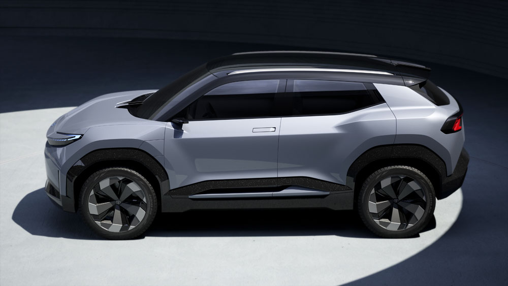 TOYOTA URBAN SUV CONCEPT 16 Motor16