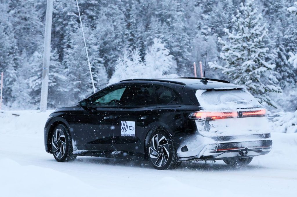 El Volkswagen ID.7 Tourer se enfrenta a las pruebas invernales 12 Motor16 Volkswagen ID.7 Tourer 10 Motor16