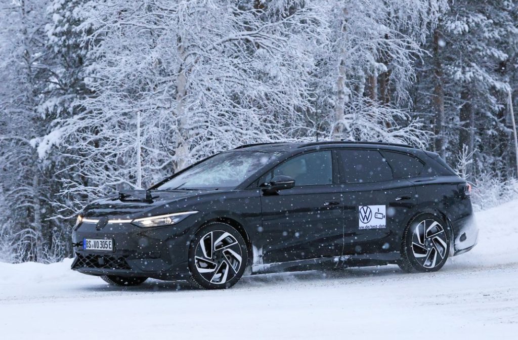 El Volkswagen ID.7 Tourer se enfrenta a las pruebas invernales 6 Motor16 Volkswagen ID.7 Tourer 4 Motor16