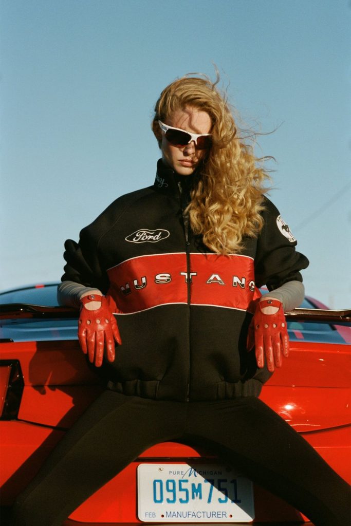 ZARA FORD MUSTANG 1 Motor16