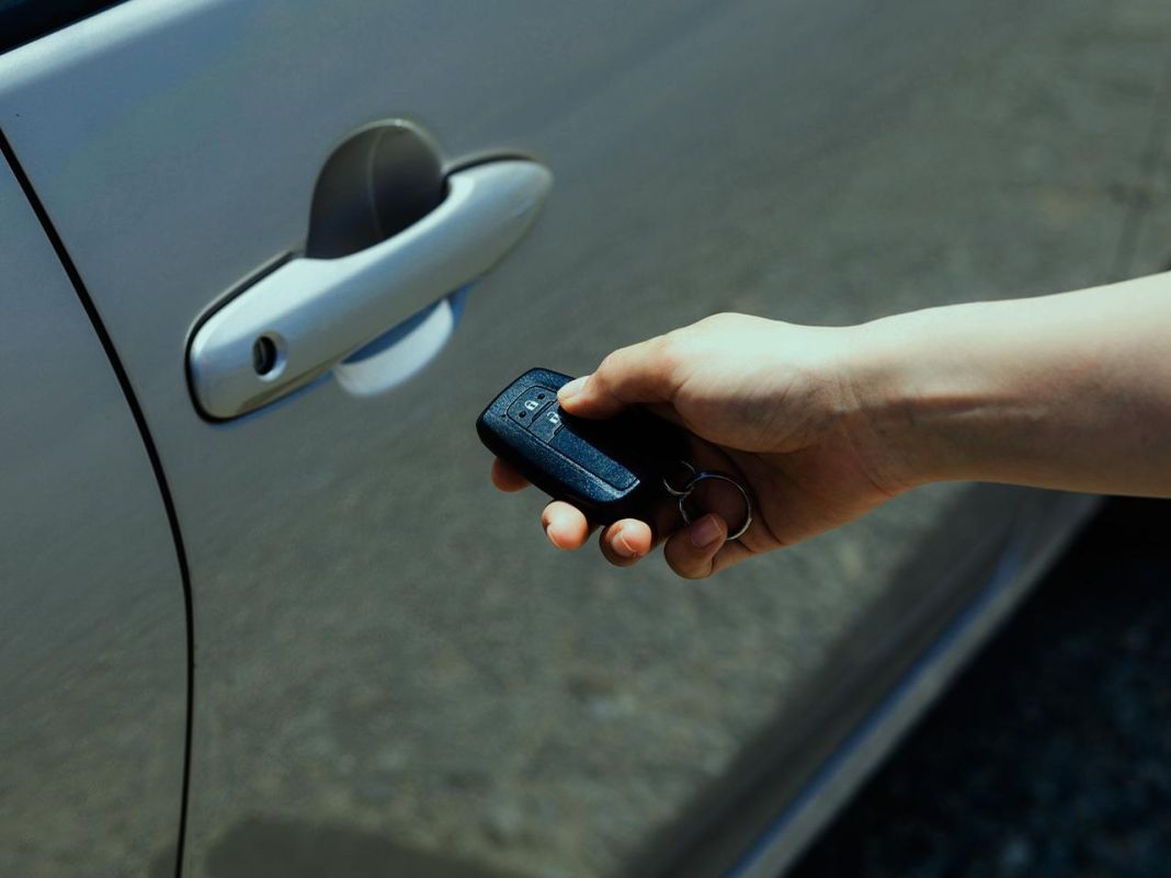 PRUEBA DE CONDUCCIÓN Y COMPORTAMIENTO EN CARRETERA