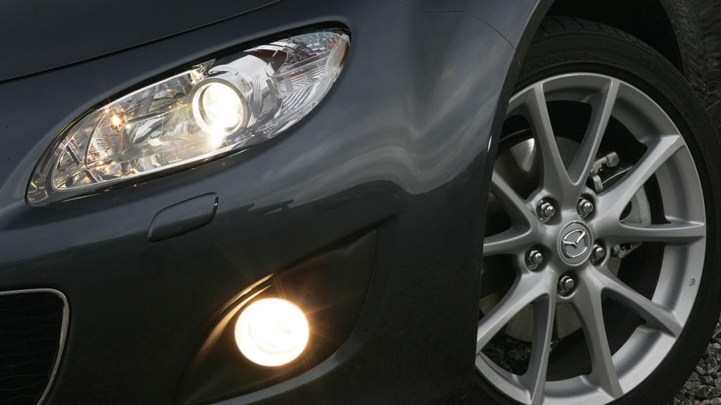 ¿Cómo puedo mejorar las luces de mi coche? 3 Motor16 ENERGÍA Y EFICIENCIA: UNA MIRADA AL FUTURO