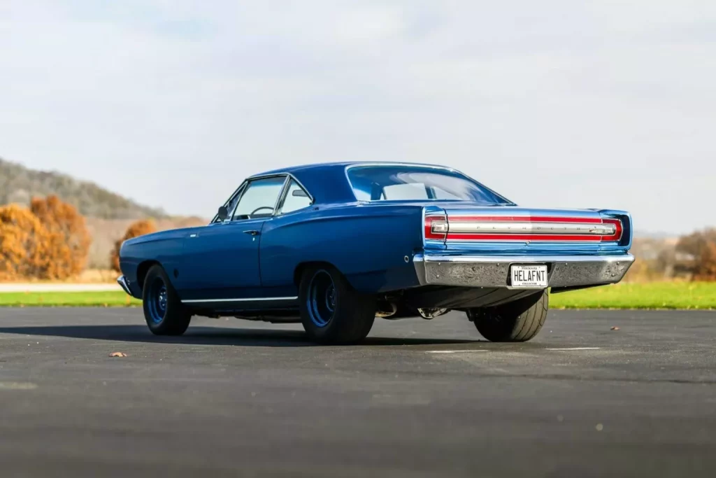 1968 Plymouth Road Runner Hellephant 15 Motor16