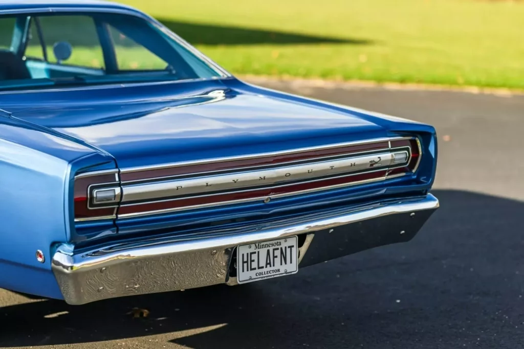 1968 Plymouth Road Runner Hellephant 21 Motor16