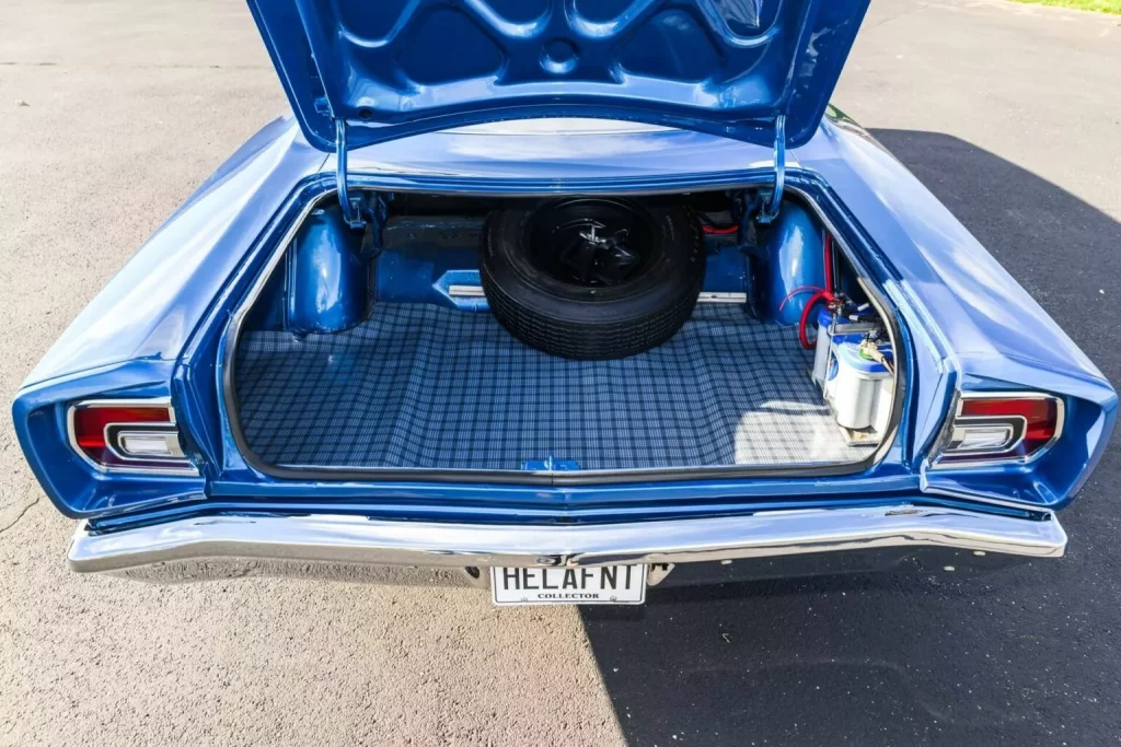 1968 Plymouth Road Runner Hellephant 39 Motor16