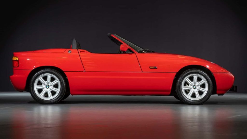 Un BMW Z1 como recién salido de fábrica va a ser subastado 1 Motor16 1990 BMW Z1 Artcurial. Imagen perfil.