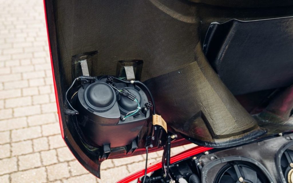 Los secretos de uno de los 19 Ferrari F50 de preproducción que se vende 27 Motor16 1995 Ferrari f50 pre produccion 17 Motor16