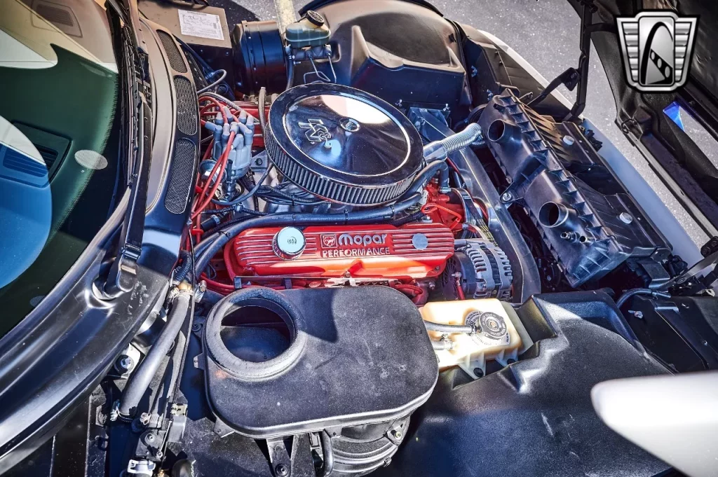 1996 Dodge Viper Limusina 17 Motor16