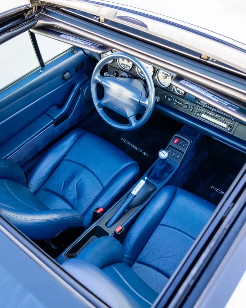 1996 Porsche 911 Carrera Targa Seinfeld. Imagen interior.
